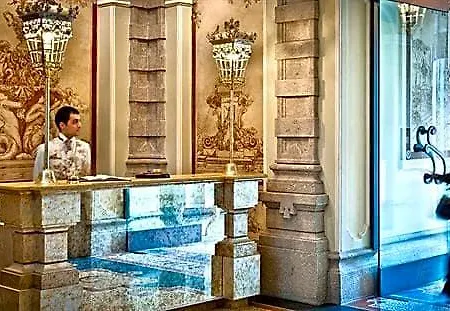 Hotel Chateau Monfort - Relais & Chateaux Milán