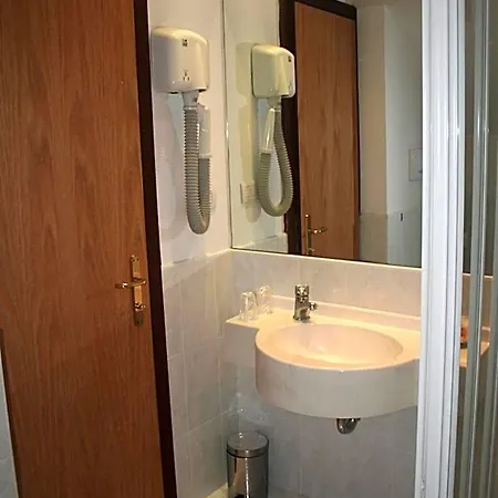 Albert Hotel Hotel 3*