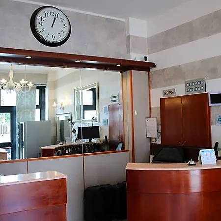 Marte Hotel 2*