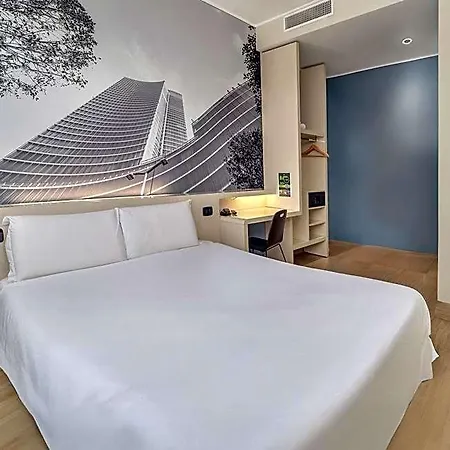 Cenisio Garibaldi Hotel 3*