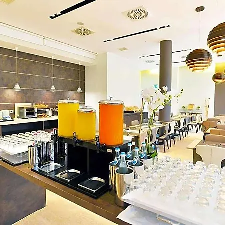 Hotel Hilton Garden North
