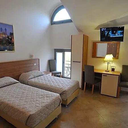 Montecarlo Hotel