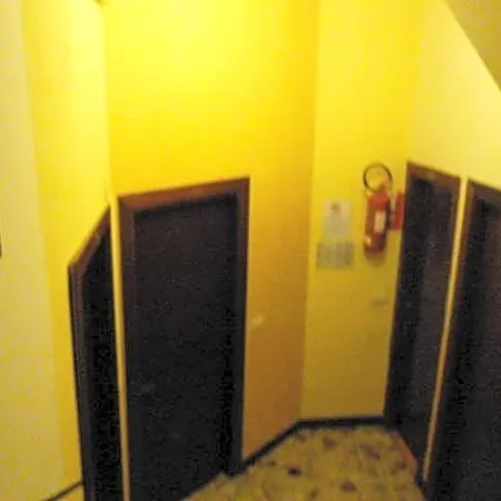 Szálloda San Giovanni *