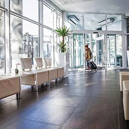 Degli Arcimboldi Hotel 4*