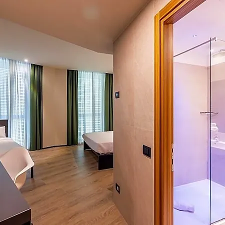 Hotel Degli Arcimboldi 4*