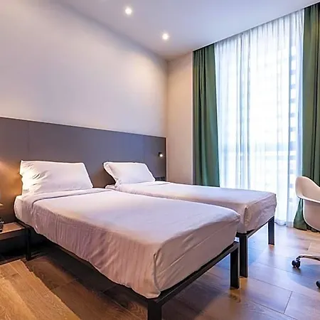 Degli Arcimboldi 4* Milaan