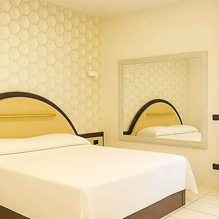 Sechi Otel 3*