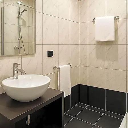 Sechi 3* Milano