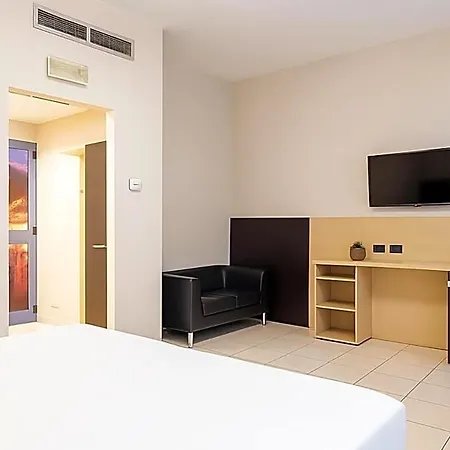 Sechi 3* Milano
