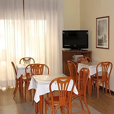 Отель Vecchia Милан