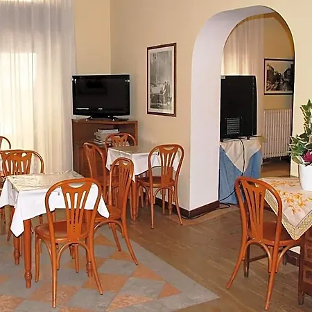 Vecchia 3* Милан