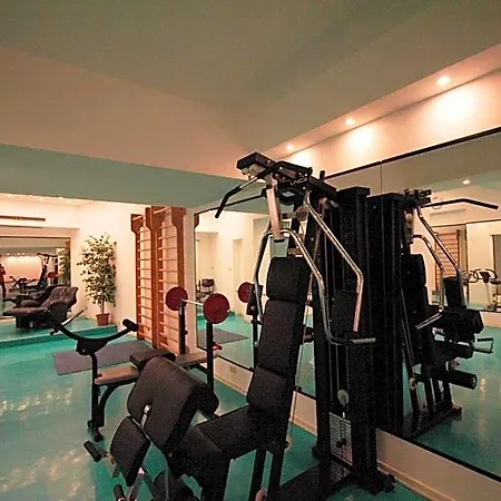 Mec Hotel 3*