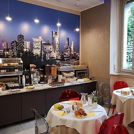 Piacenza 3* Milan