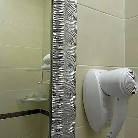 Piacenza Hotell Milano