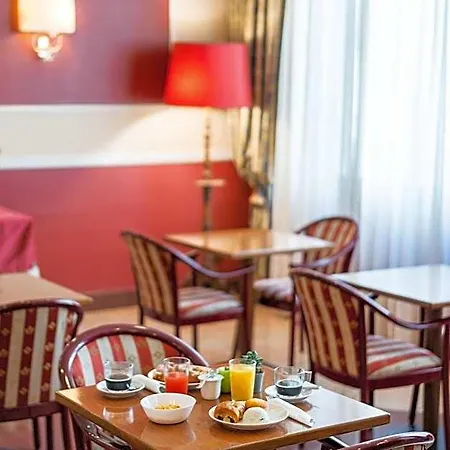 Garda Hotel 3*