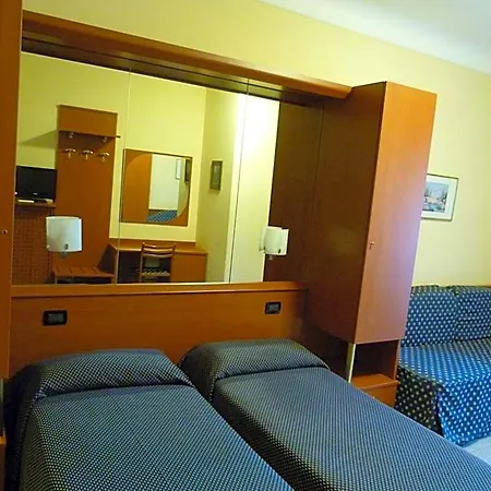 Aurora Hotell