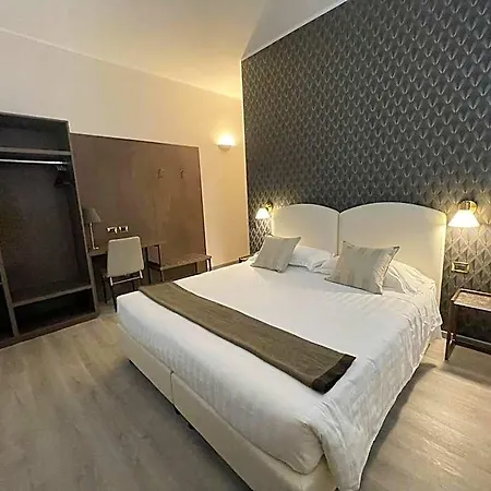Florence Hotel