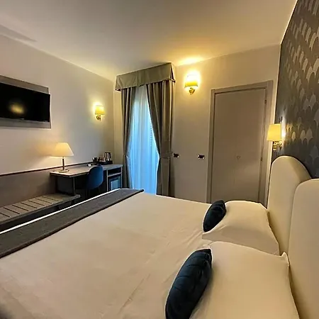Florence Hotel Milan