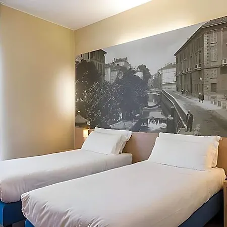 Aosta Отель 3*