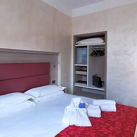 Gamma Hotel 3*