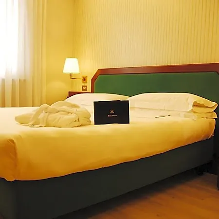 Astoria Sure Collection By Western Hotell