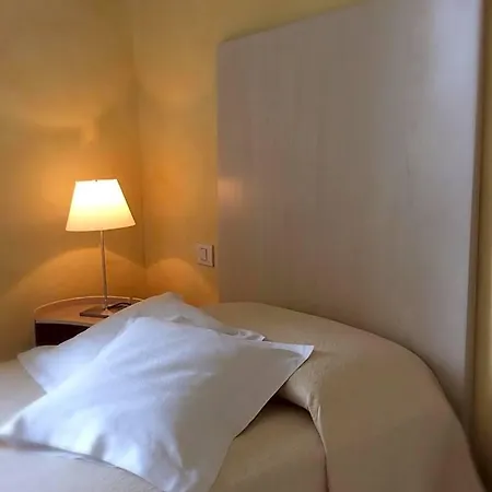 Colombia 4* Milano