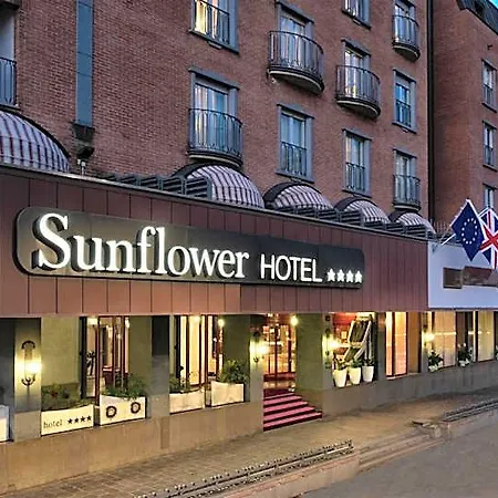 Hotel Sunflower 4*