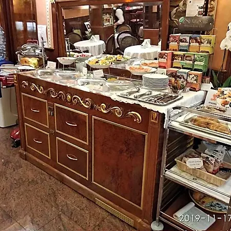 Hotel Vittoria