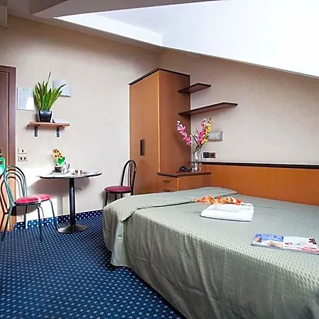 Apart-hotel Lepontina 4*