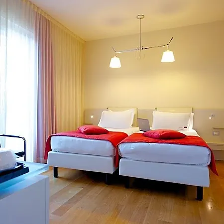 Mercure Solari Milão