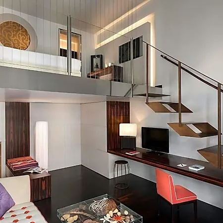 Sina The Gray Hotel