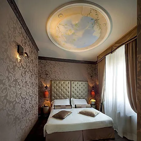 Mozart Hotel