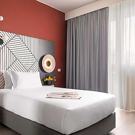 Atahotel Quark Милан