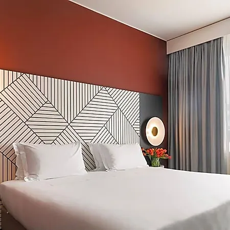 Отель Atahotel Quark Милан