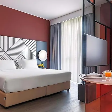 Отель Atahotel Quark