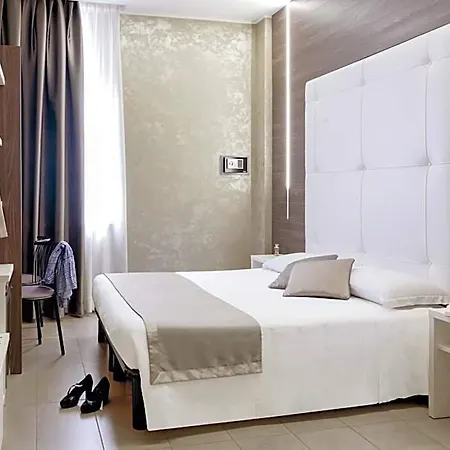 Ibis Styles Centro 3*