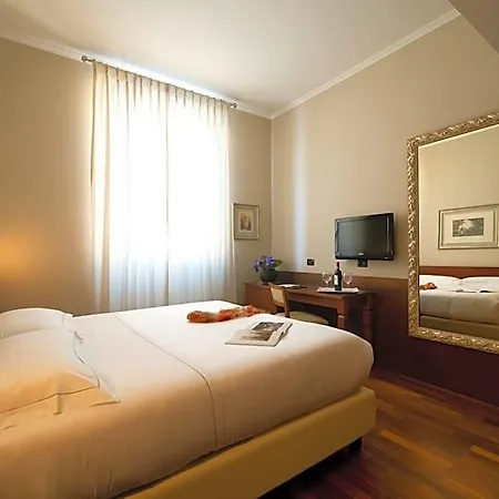 Fenice 3* Milan
