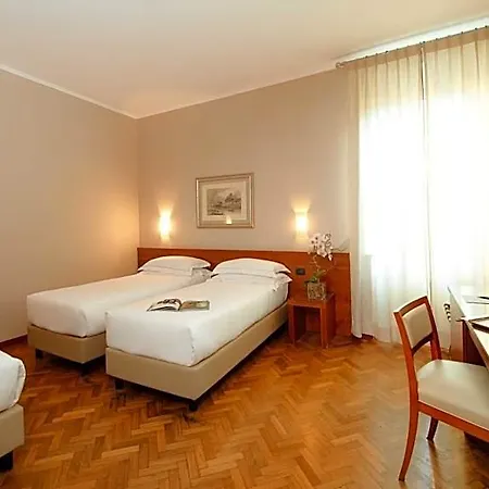 Fenice Hotel 3*