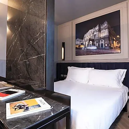 Heart Hotel