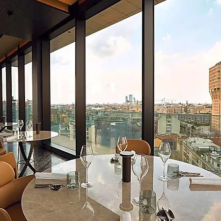 Uptown Palace מילאנו