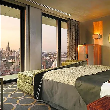 Uptown Palace 4*