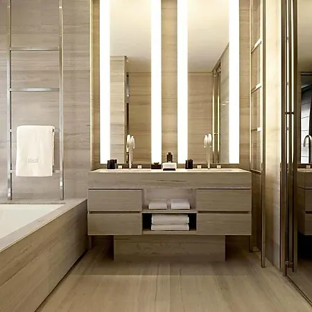 Otel Armani
