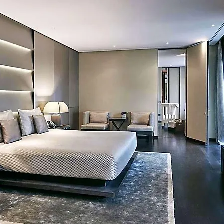 Armani Milano