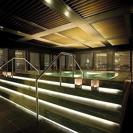 Armani 5* Milano