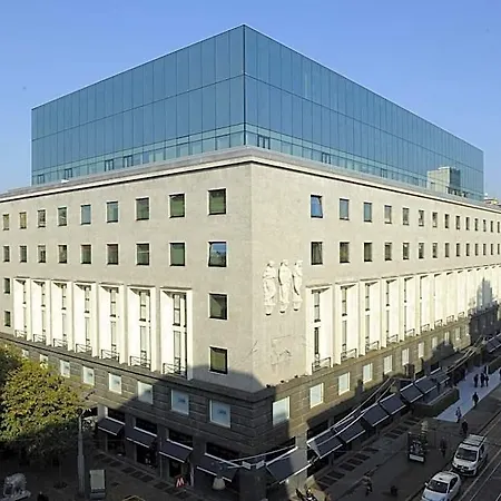 Armani Otel 5*
