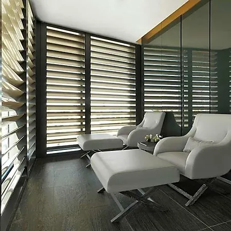 Otel Armani 5*