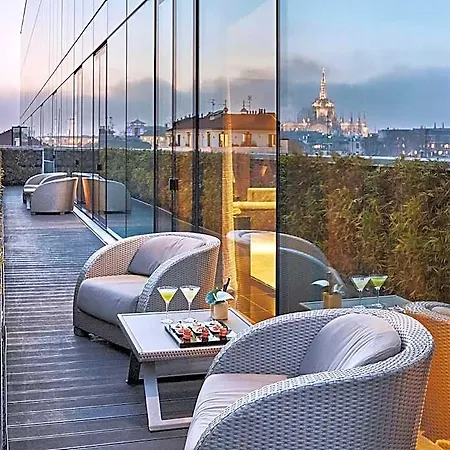 Armani 5* Milano