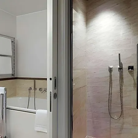 Hotel Maison | Esperienze 4*