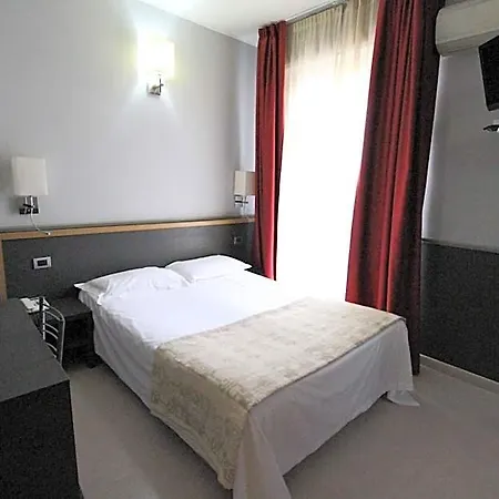 Corallo Hotel 3*