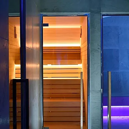 Verticale | Esperienze | Preferred And 4*